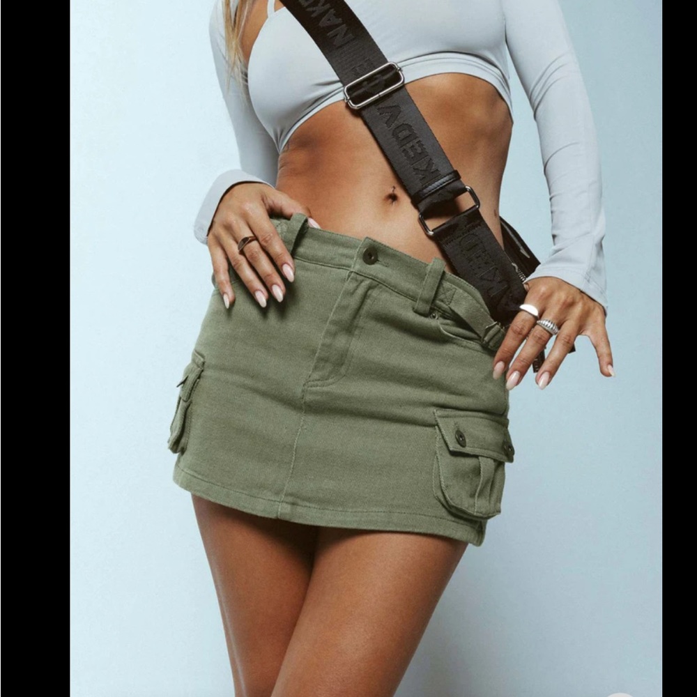 PRINCESS POLLY PETERSON CARGO MINI SKIRT KHAKI Size 0 NWT